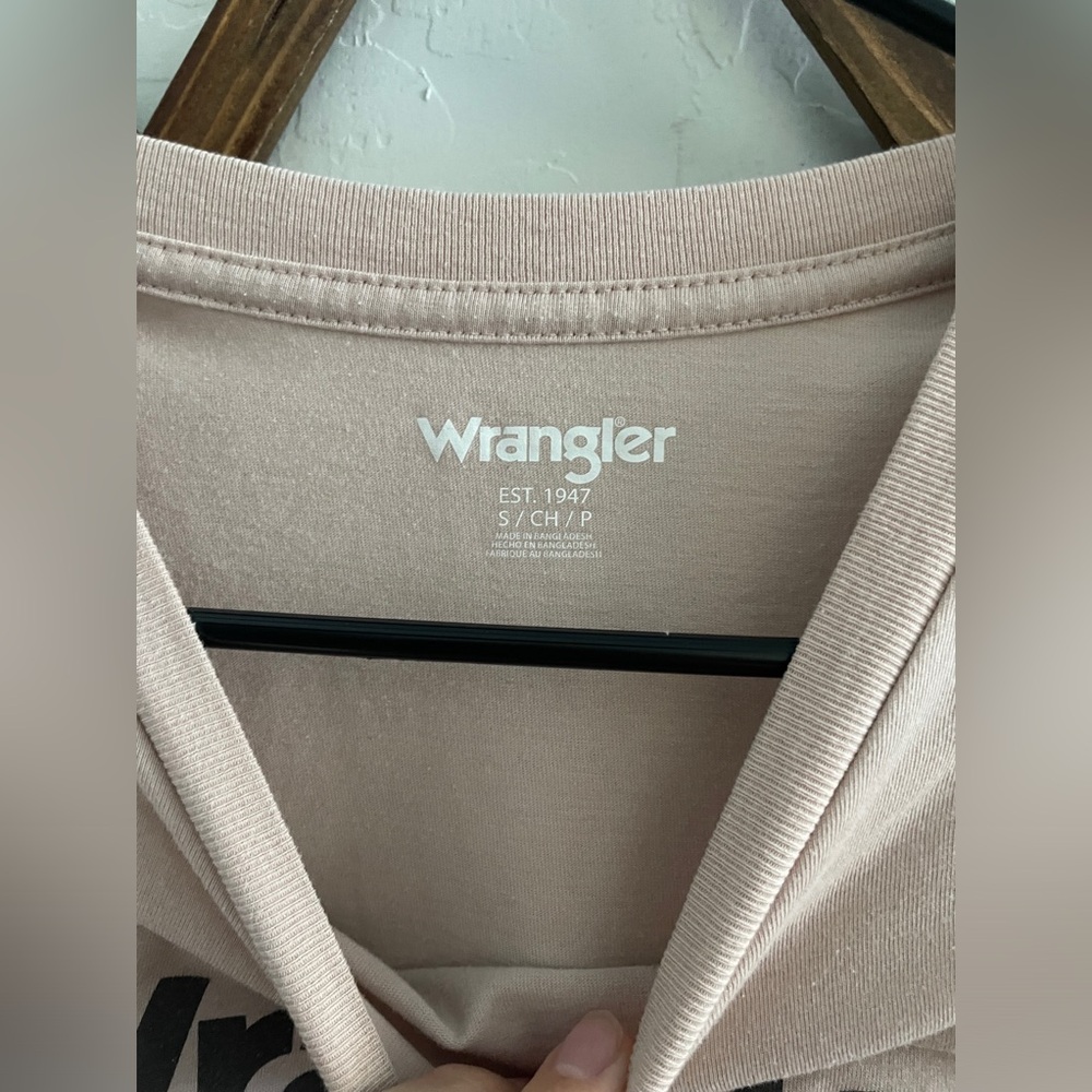 Pink Wrangler tee - Picture 2 of 3